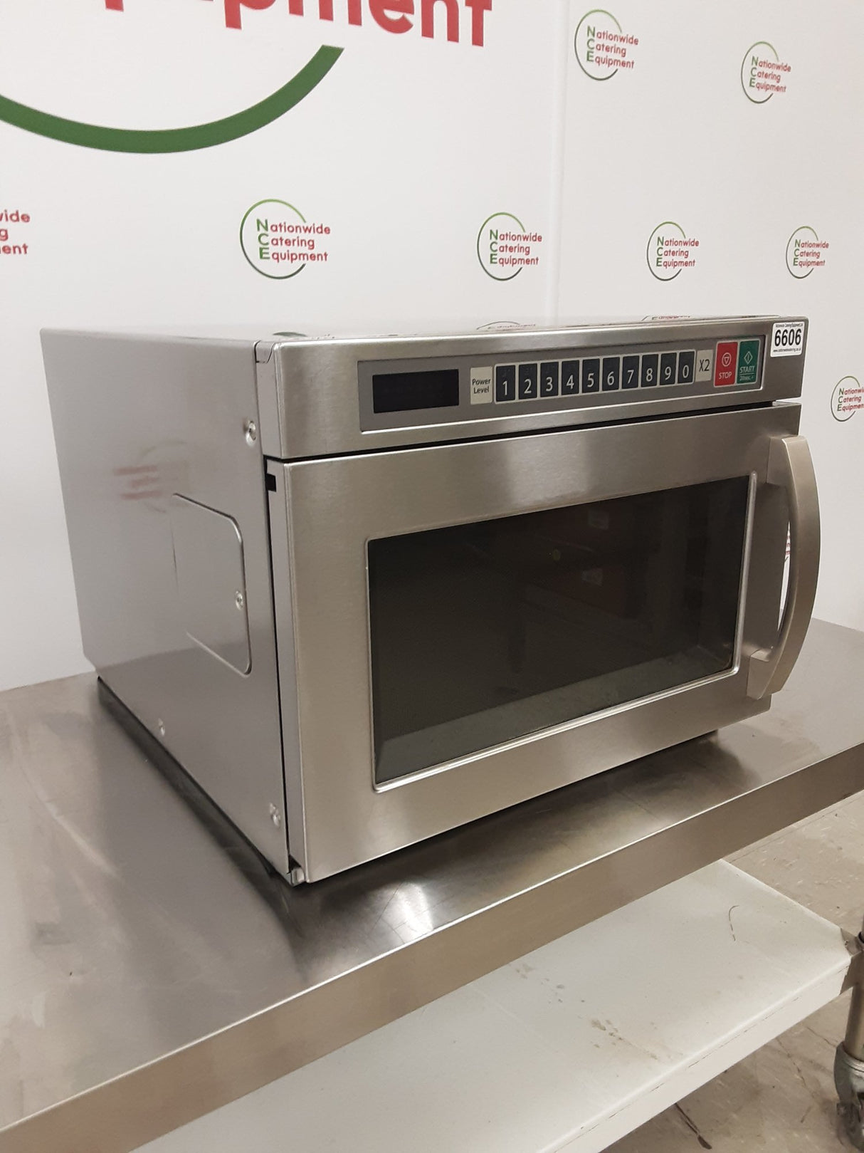 Daewoo 1850w Commercial Microwave, Model- KOM-9F85 (NCE6606)
