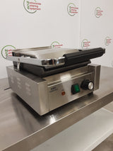 Nisbets Essentials Single Panini Machine/Contact Grill, Model- DA396 (NCE6574)