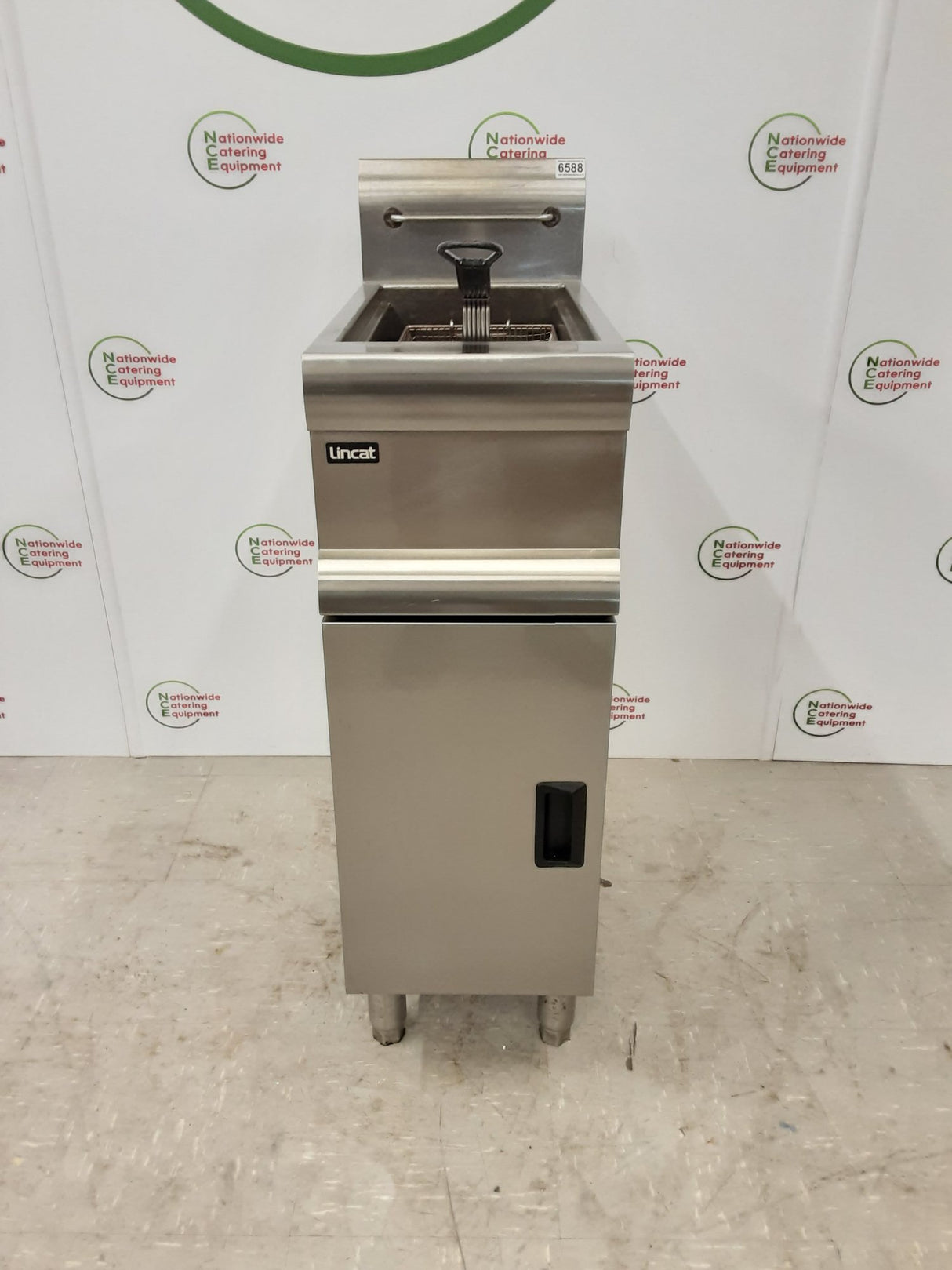 Lincat LPG Free-standing Single Tank Fryer, Model- J5 (NCE6588)