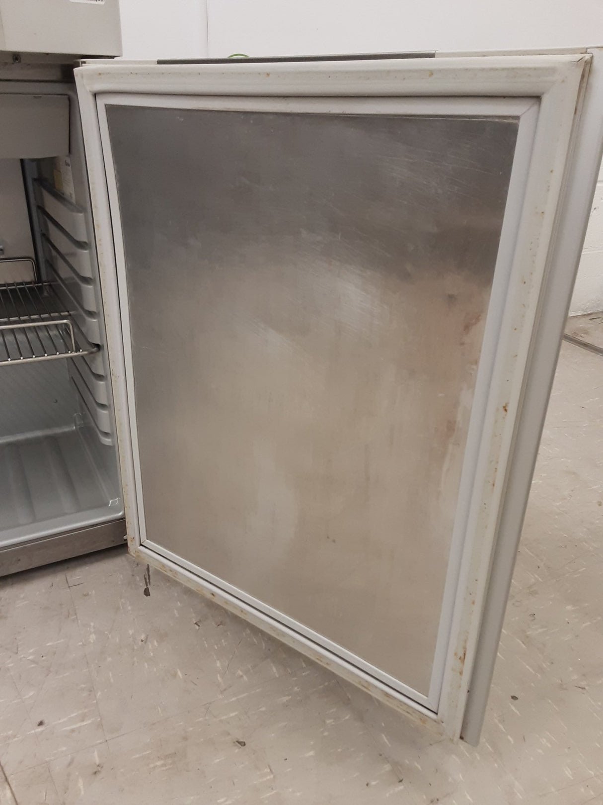 Gram Undercounter 125L Freezer, Model- F210 (NCE6623)