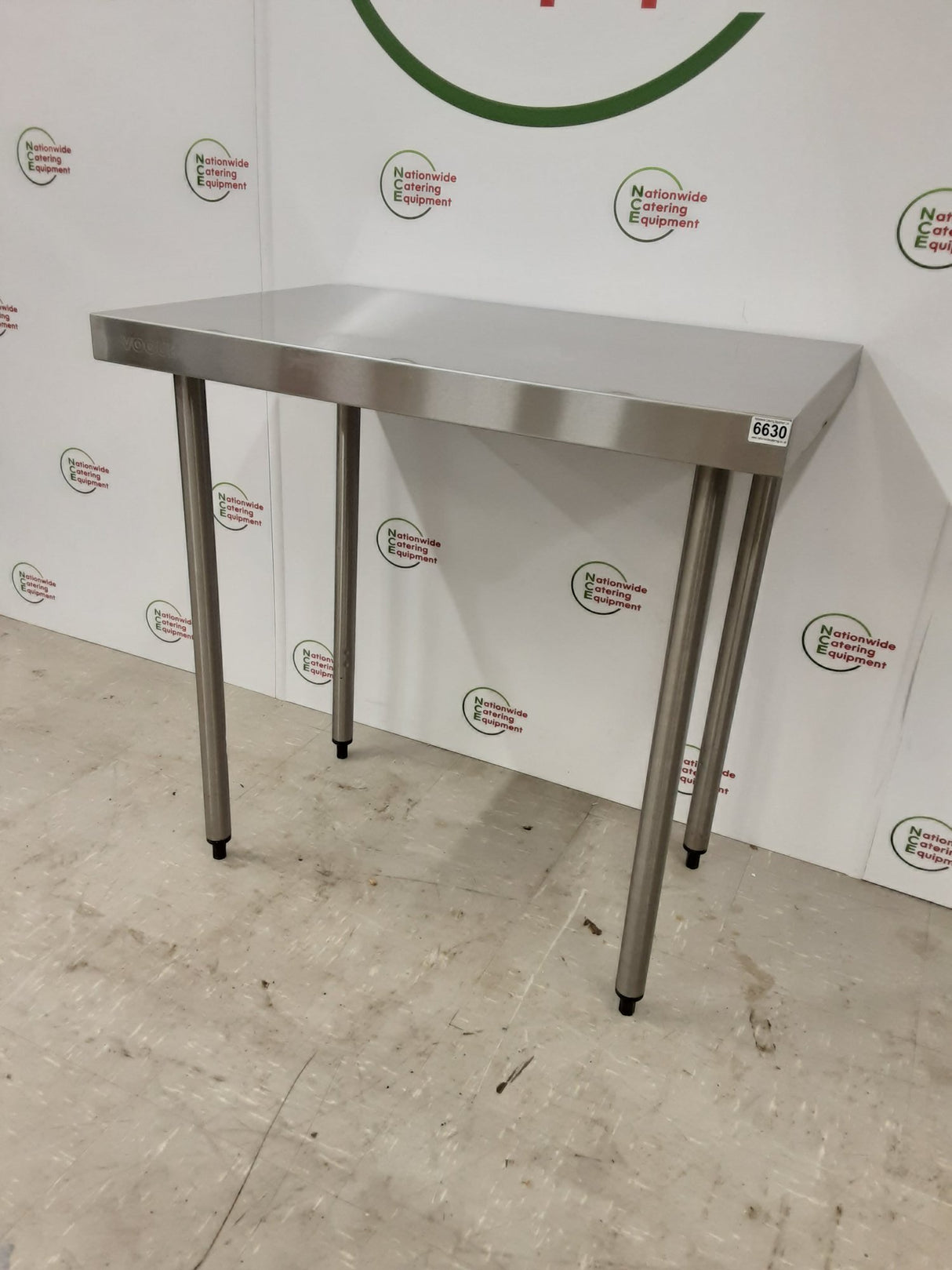 Clearance Vogue Stainless Steel Table 90cm (NCE6630)