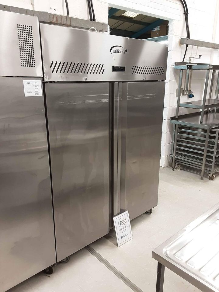 Williams Double Door Upright Freezer, Model-LJ2SA (3680)