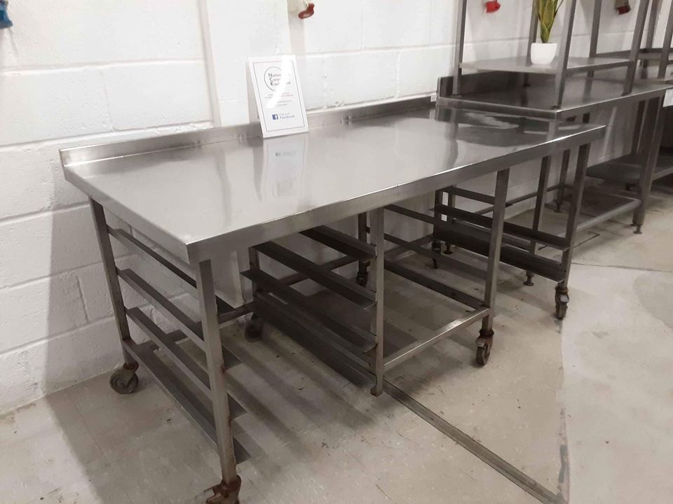 Stainless Steel Table on Wheels with Tray Racks Beneath, 180cm (NCE3727)