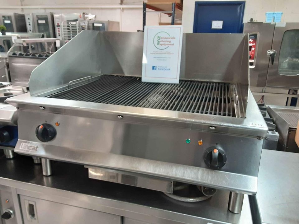 Lincat Opus 90cm Tabletop Electric Chargrill, Three Phase, Model- OE8414 (4272)