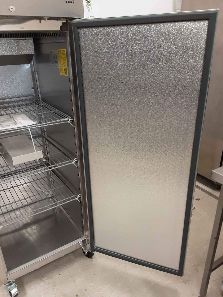 Polar Single Upright Fridge, New/"B-Grade", Model-G592 (NCE4569)