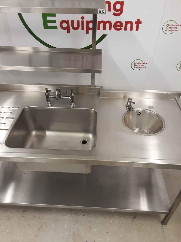 Stainless Steel Single Sink With Hand Wash Bain & Shelves Above (NCE4612)