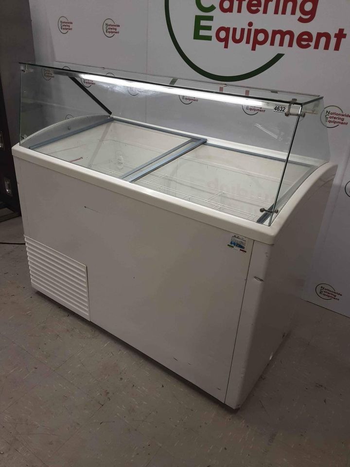 Mondial Elite Ice-Cream Display Freezer (NCE4632)