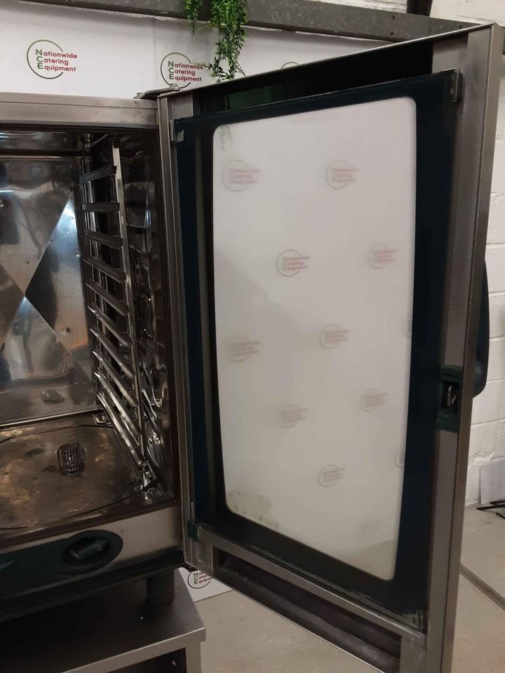 Rational SCC WE 10 Grid Electric Combi Oven on Stand - Three Phase (4336)