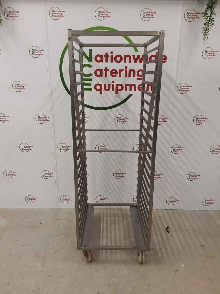 Stainless Steel Tray Storage/Trolley (NCE3650)