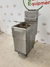 Pitco 35c+ Single Tank/Double Basket Free-Standing Gas Fryer (NCE4749)