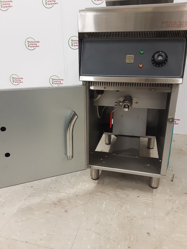 Hamoki Free-Standing Single Tank Electric Fryer Single Phase (NCE4810)