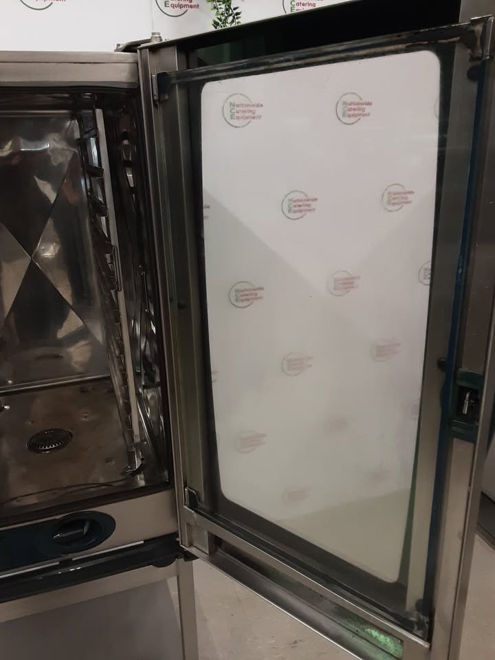 Rational SCC 10 Grid Electric Combi Oven On Stand (NCE4793)