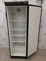 Nisbets Essentials Upright Fridge (NCE4951)