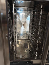 Rational 10 Grid Electric SCC White Efficiency Combi Oven On Stand (NCE5278)