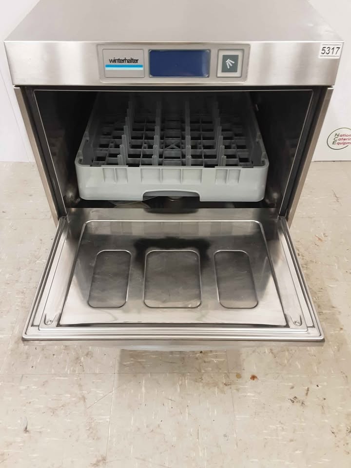 Winterhalter Undercounter Dishwasher, 1ph/32amp, Pumps, Softener, Model-UCM (NCE5317)