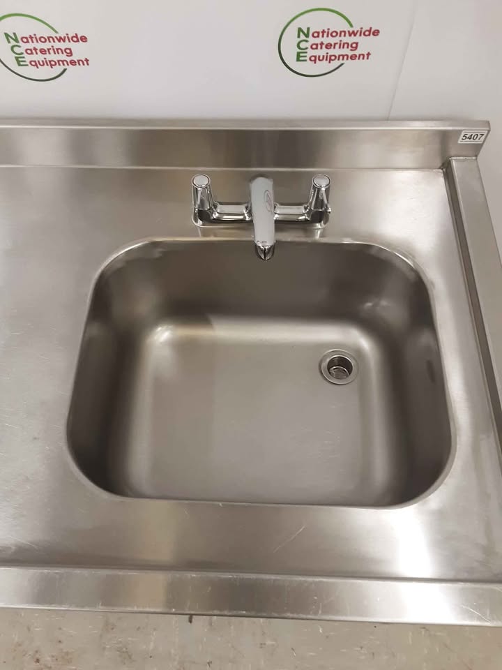 Stainless Steel Single Sink With New Mixer Taps 150x70cm (NCE5407)