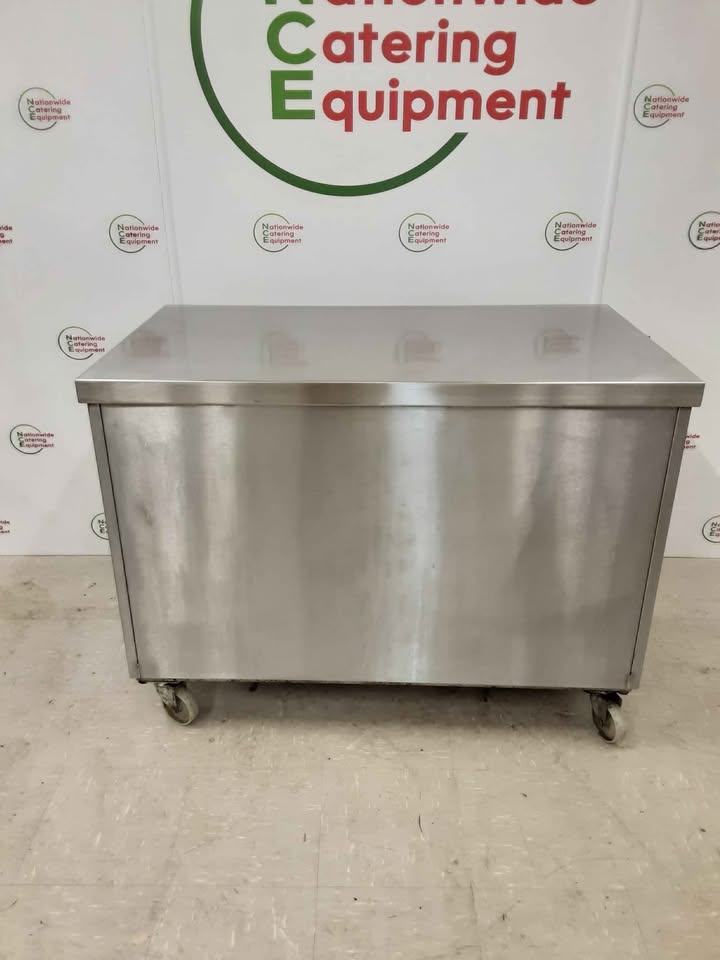 Mobile Hotcupboard With Sliding Doors, 13amp, 120x70cm (NCE5629)