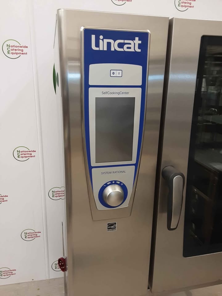 Lincat Badged SCC Rational 10 Grid Electric Combi Oven On Stand (NCE5801)
