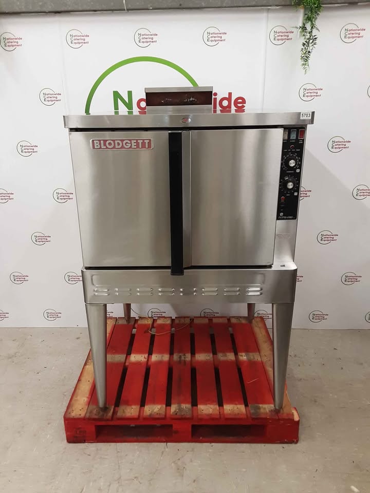 Blodgett Convection Oven, Natural Gas, Model-ZEPHAIRE-G-CE (NCE5703)