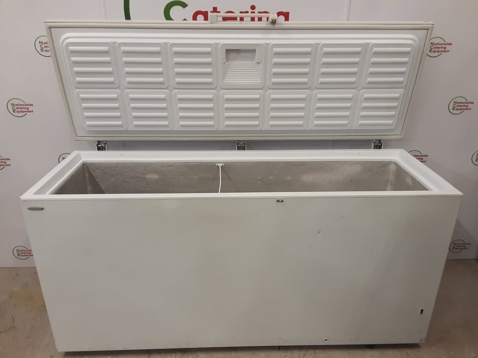 Tefcold 180cm Chest Freezer, CLEARANCE, Model-GM600 (NCE5867)