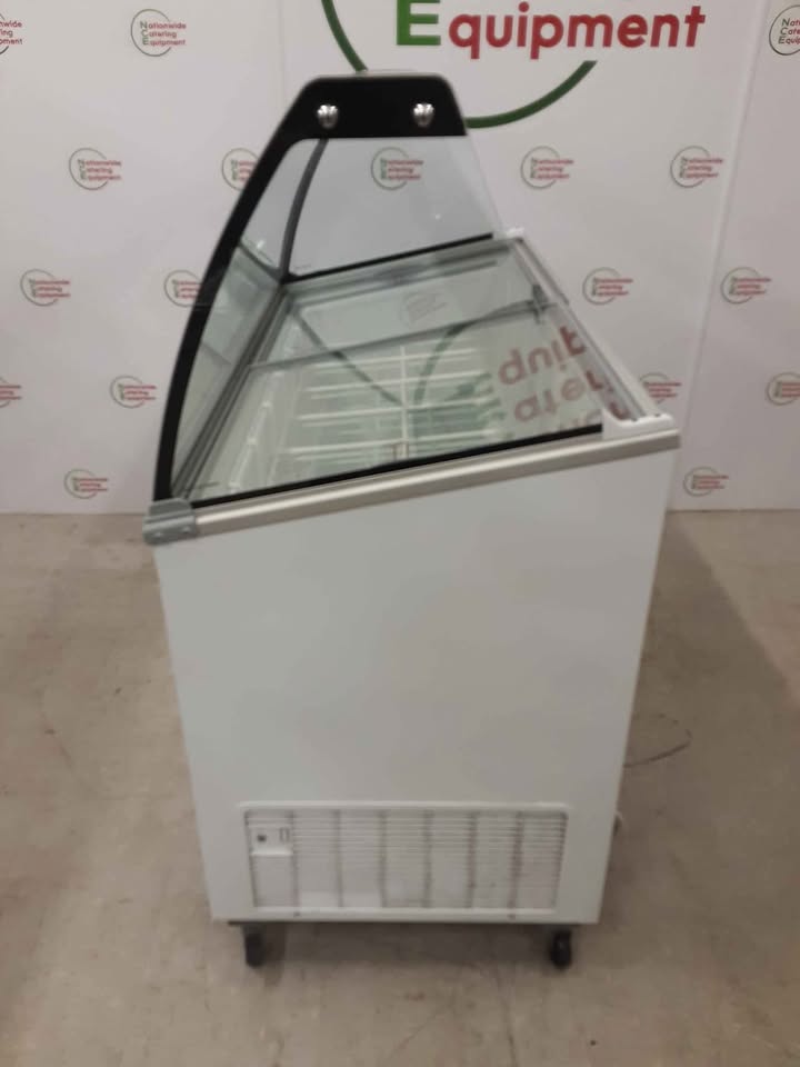 Interlevin Scooping Ice Cream Display Freezer, 132cm, Model-(NCE5874)