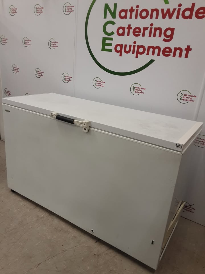 Tefcold 150cm Chest Freezer - CLEARANCE (NCE5868)