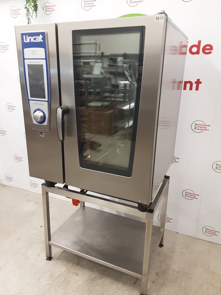 Lincat Branded Rational SCC Electric 10 Grid Combi Oven On Stand (NCE5910)