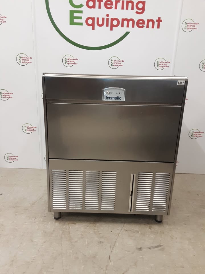 Icematic Ice Machine, 90kg Per 24hrs, Model-E90 (NCE5887)