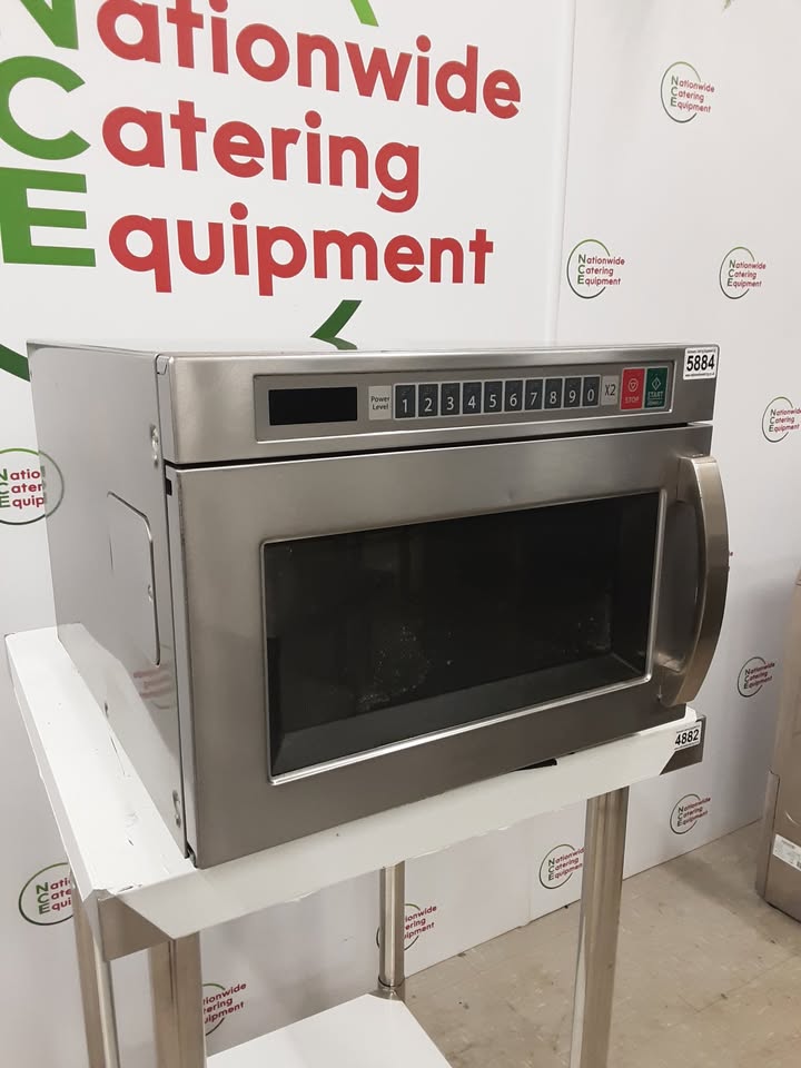 Daewoo 1850w Microwave, Model- KOM9F85 (NCE5884)