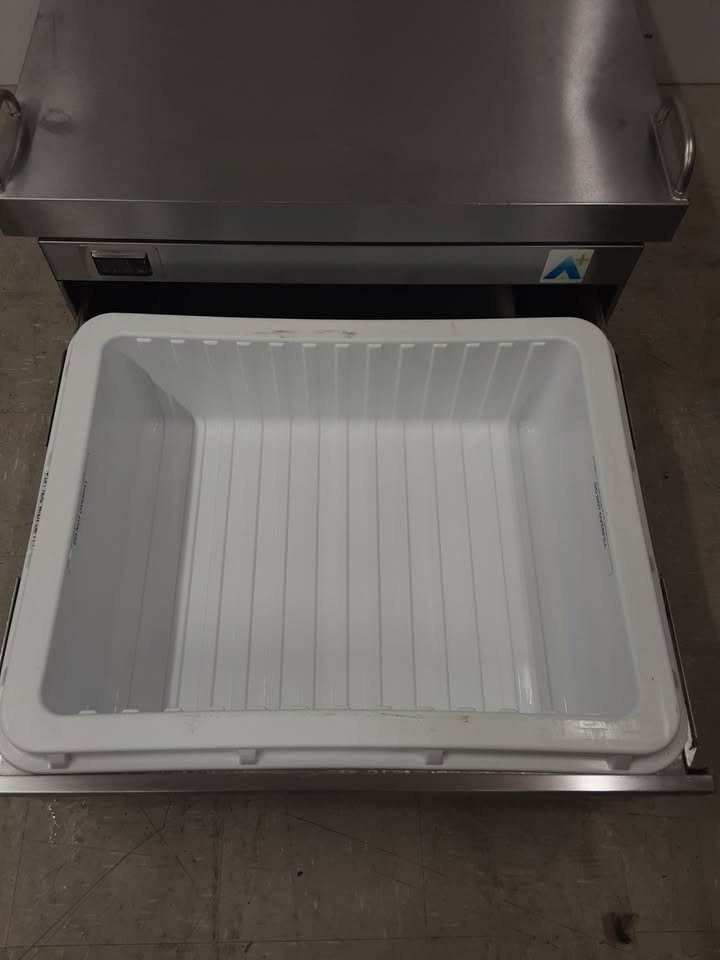 Adande Low Level Counter Drawer Fridge/Chefs Base, Model- HCRR2 (NCE5927)