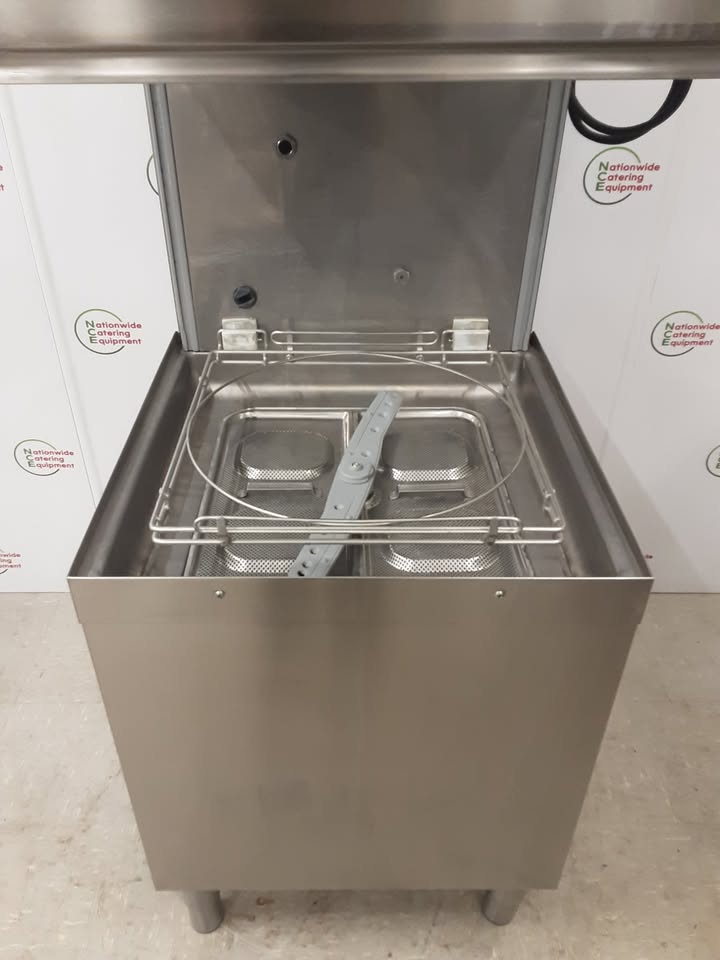 Maidaid Pass-Through / Hood Dishwasher, 1ph/32amp, Model- EVO2135WS (NCE5939)
