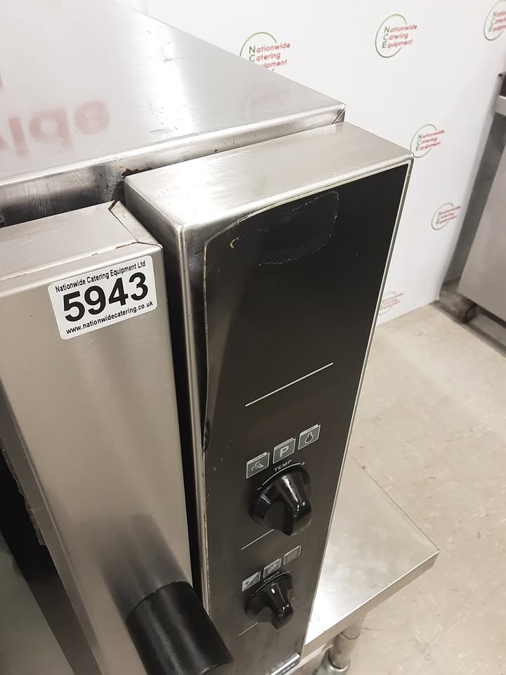Blueseal Turbofan Tabletop Electric Convection Oven, Model- E33D5 (NCE5943)