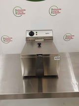 Quattro Single Tank Tabletop Electric (13amp)- New/Un-Used Fryer (NCE6293)