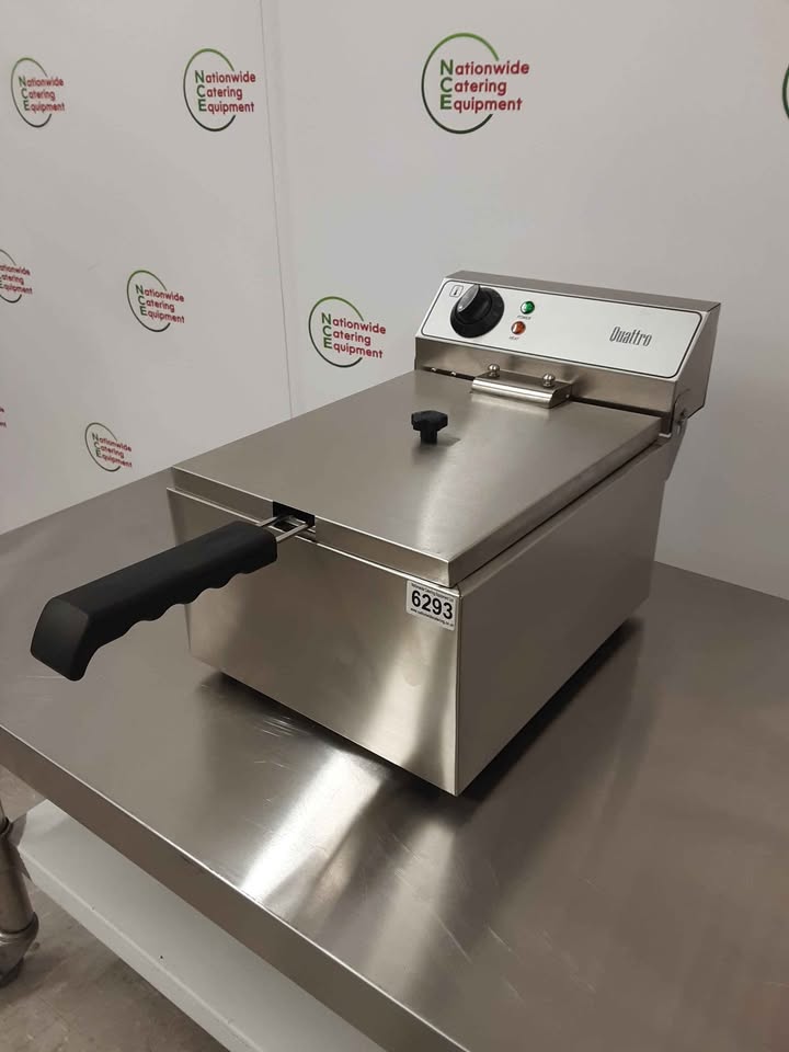 Quattro Single Tank Tabletop Electric (13amp)- New/Un-Used Fryer (NCE6293)
