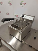 Quattro Single Tank Tabletop Electric (13amp)- New/Un-Used Fryer (NCE6293)