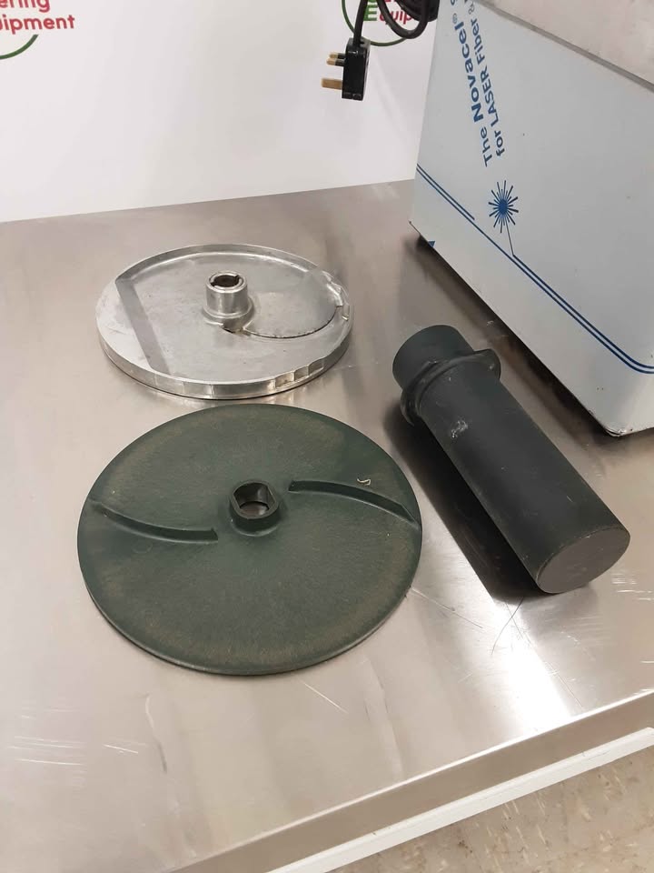Sammic Vegetable Prep Machine, Model- CA-301 NCE6255)
